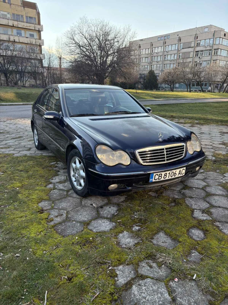 Mercedes-Benz C 220 CDI, снимка 2 - Автомобили и джипове - 53476837
