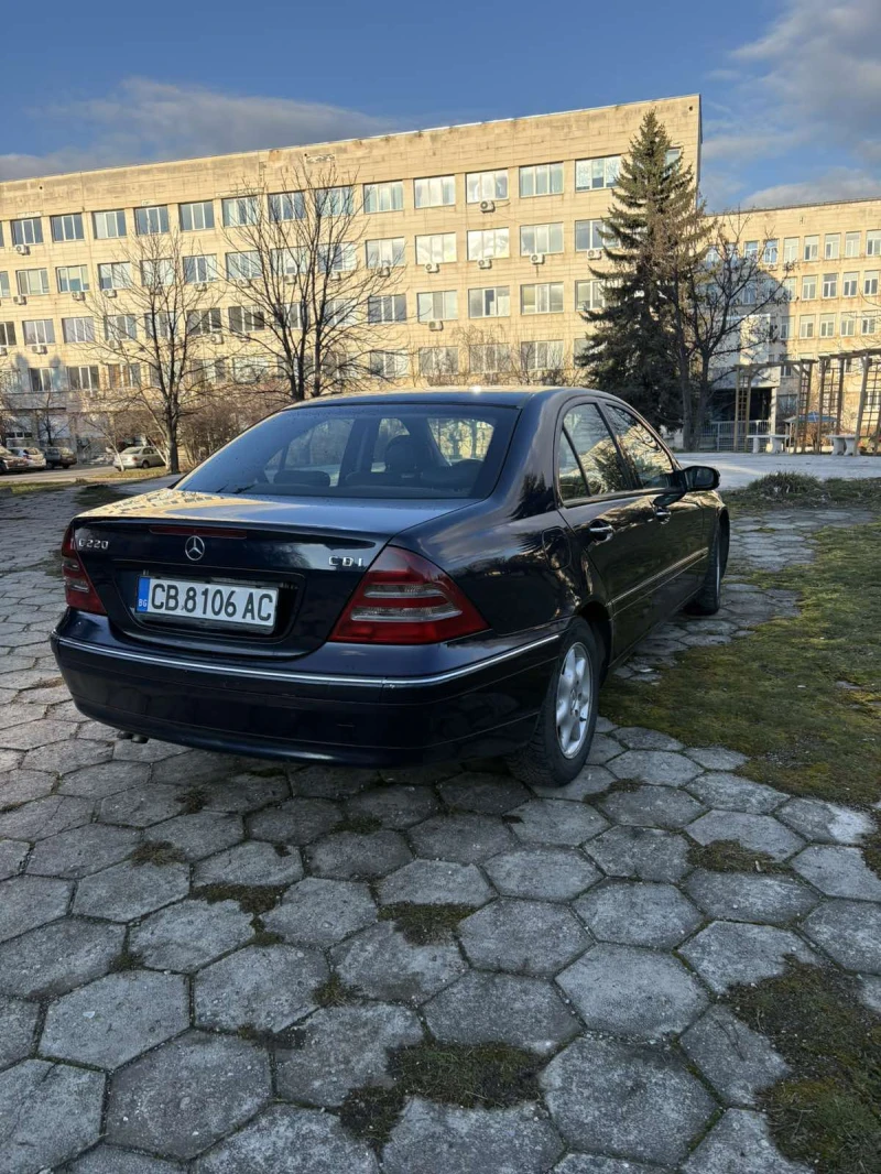 Mercedes-Benz C 220 CDI, снимка 7 - Автомобили и джипове - 53476837