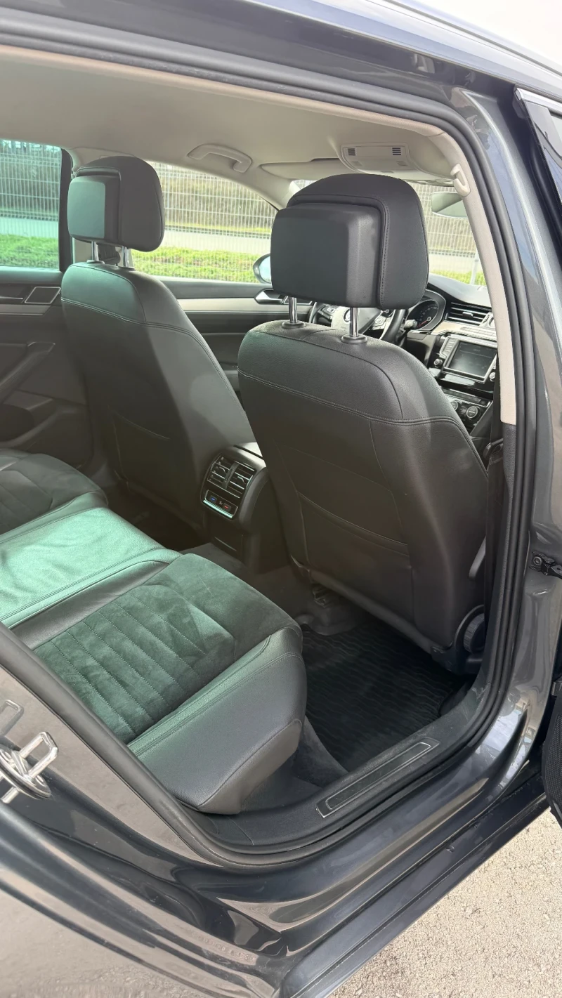 VW Passat ПЪРВИ#СОБСТВЕНИК#HIGH-LINE, снимка 11 - Автомобили и джипове - 53597482