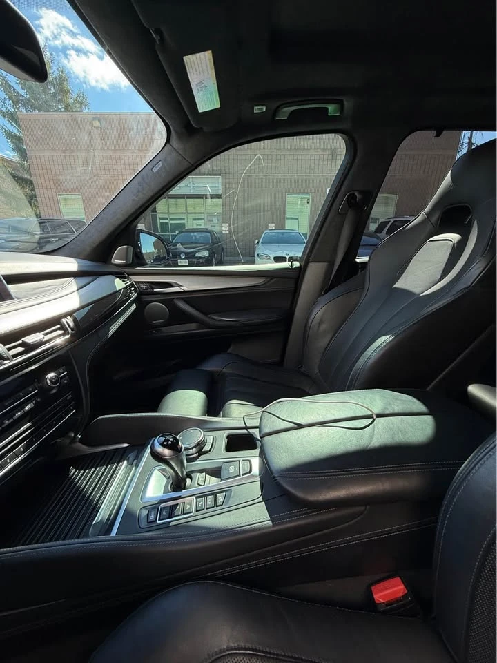 BMW X5M FULL * STAGE 1 * CARFAX * АВТОКРЕДИТ * , снимка 14 - Автомобили и джипове - 53188667