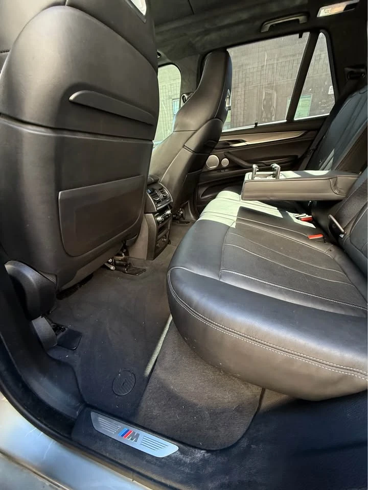 BMW X5M FULL * STAGE 1 * CARFAX * АВТОКРЕДИТ * , снимка 17 - Автомобили и джипове - 53188667