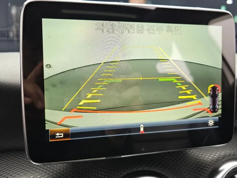 Mercedes-Benz A 200 2.0, снимка 17 - Автомобили и джипове - 54279069