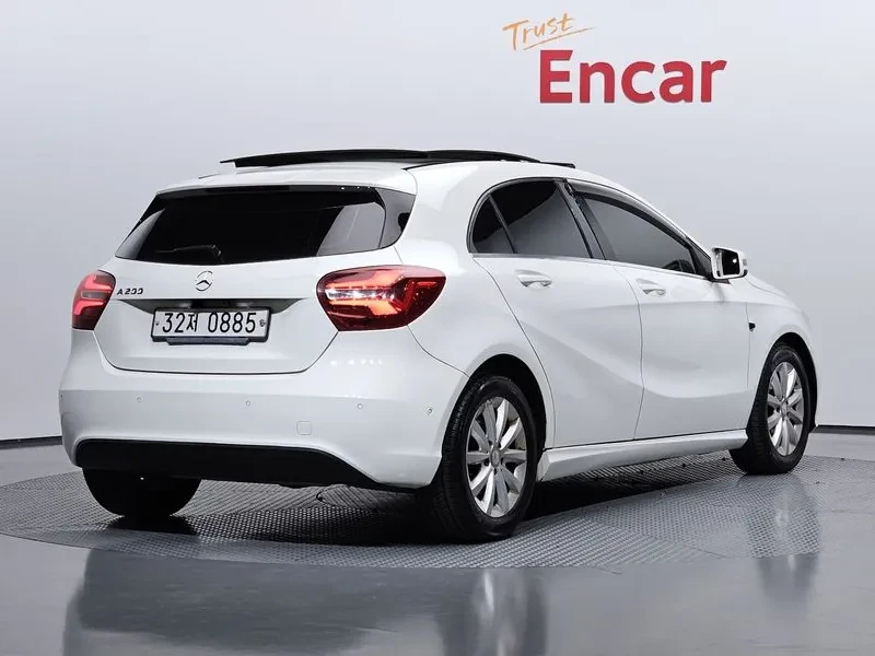 Mercedes-Benz A 200 2.0, снимка 2 - Автомобили и джипове - 54279069