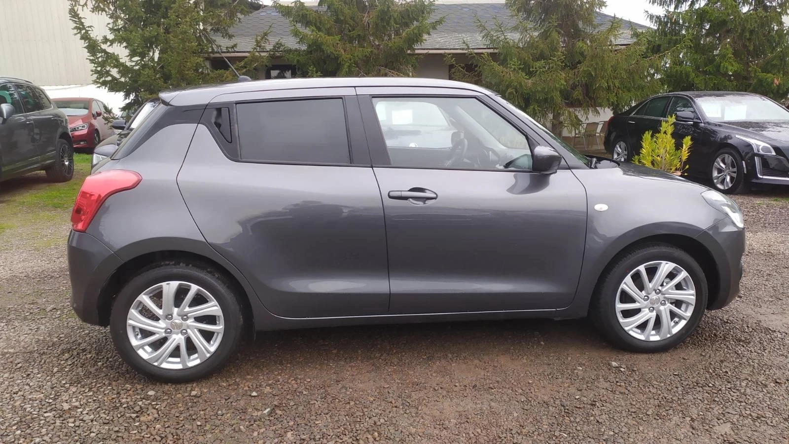 Suzuki Swift 1.2iCompact+ Hybrid - изображение 8