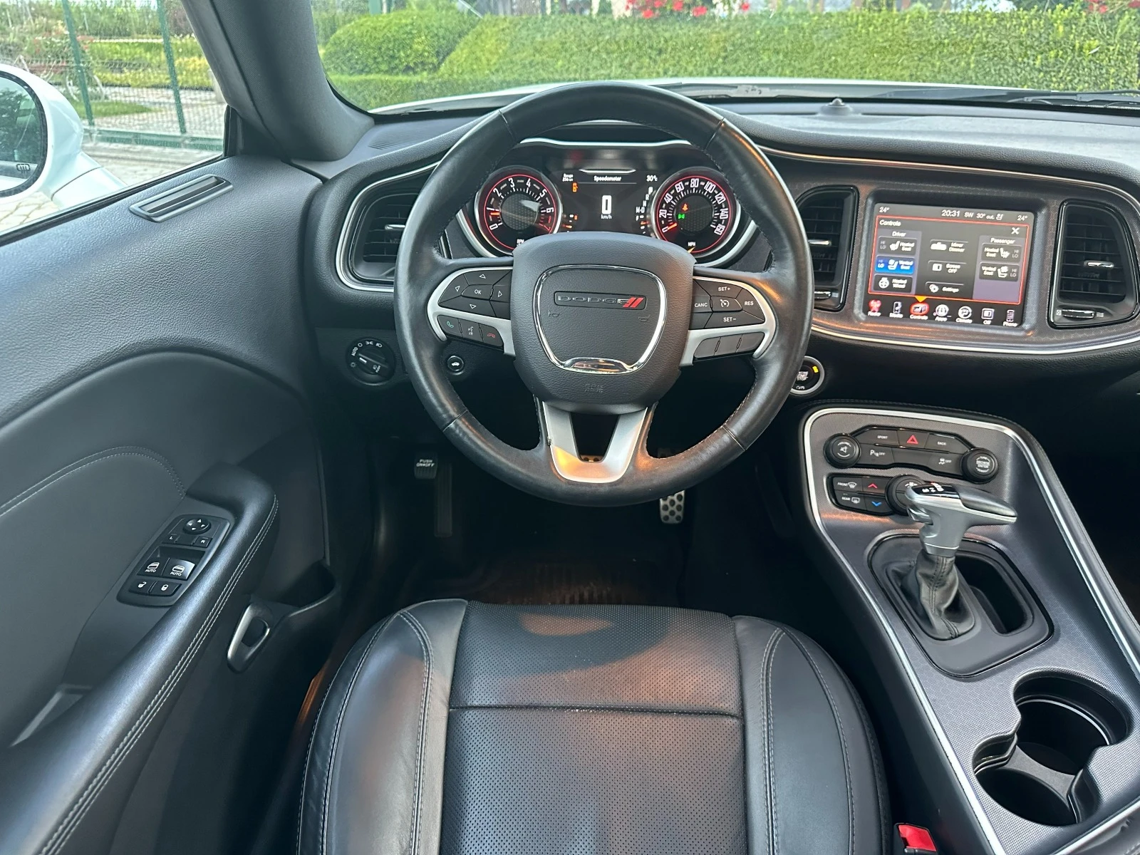 Dodge Challenger SXT | Mobile.bg   13