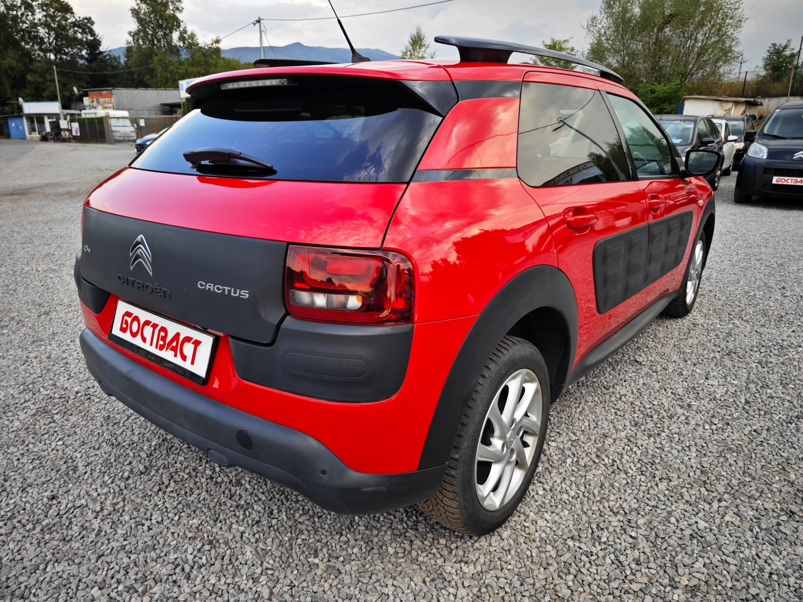 Citroen C4 Cactus 1, 2i SHINE 98000km - изображение 5