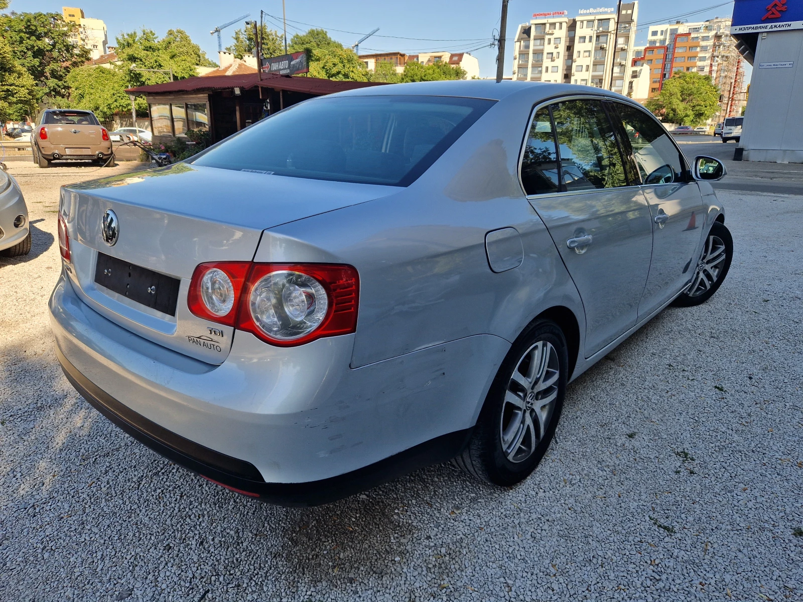 VW Jetta 1.9TDI High line - изображение 5