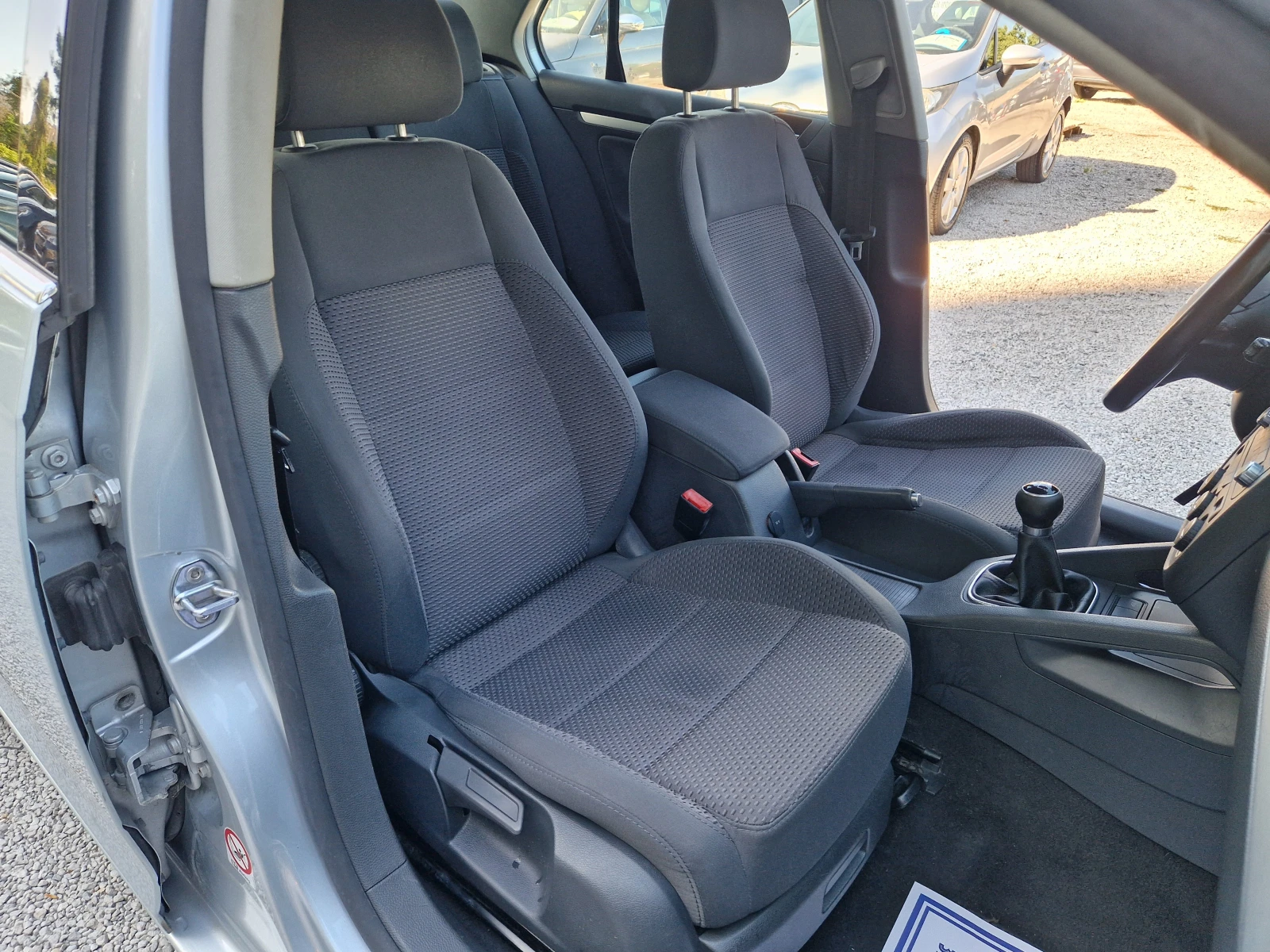 VW Jetta 1.9TDI High line | Mobile.bg   11