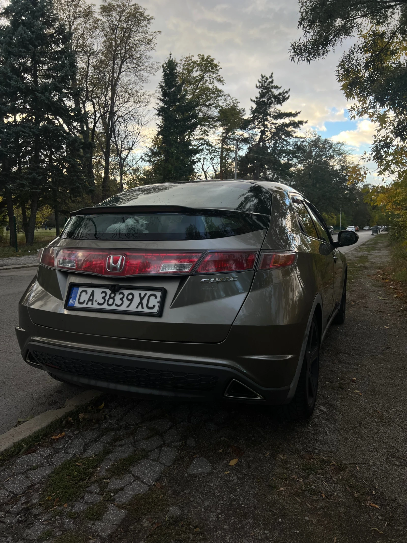 Honda Civic Honda Civic 1.8 i-VTEC   2006 г.   Полуавтоматик ( - изображение 6