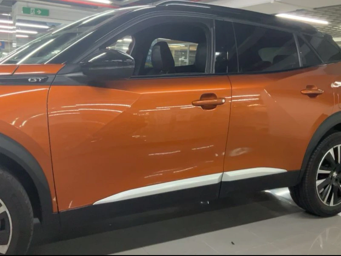 Peugeot 2008 1.2 PURETECH GT PACK - изображение 6