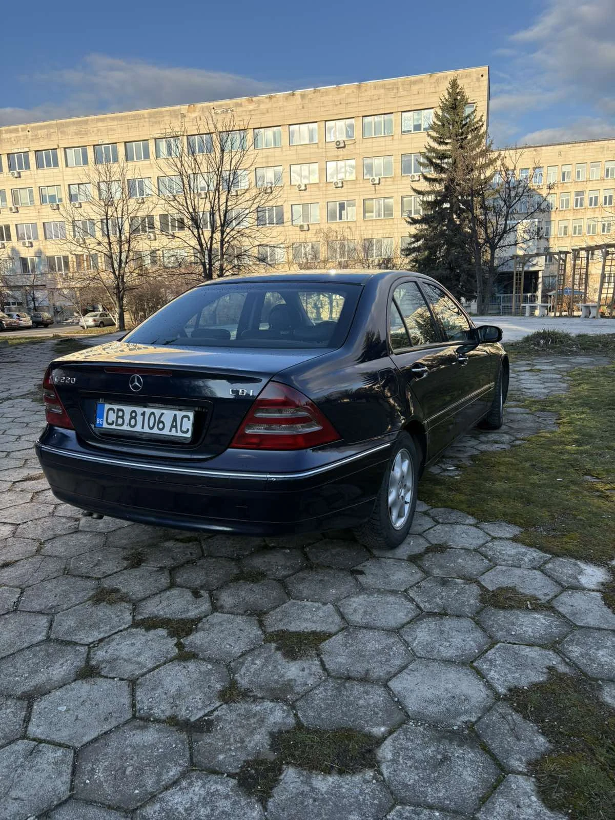 Mercedes-Benz C 220 CDI - изображение 7