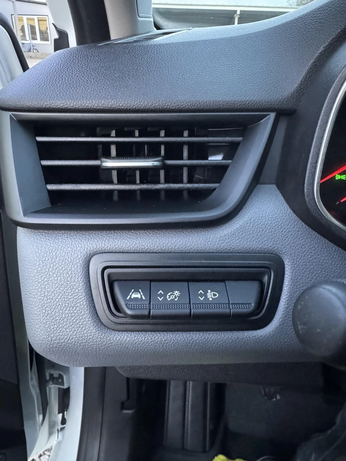 Renault Clio BENZIN* TOP* KLIMATIK* 0685151KM | Mobile.bg � ����������� 12
