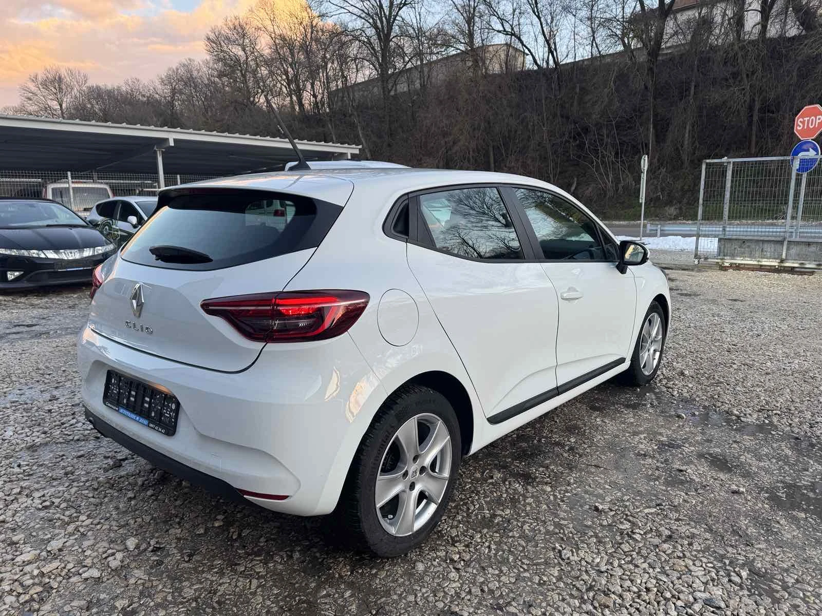 Renault Clio BENZIN* TOP* KLIMATIK* 0685151KM | Mobile.bg � ����������� 16