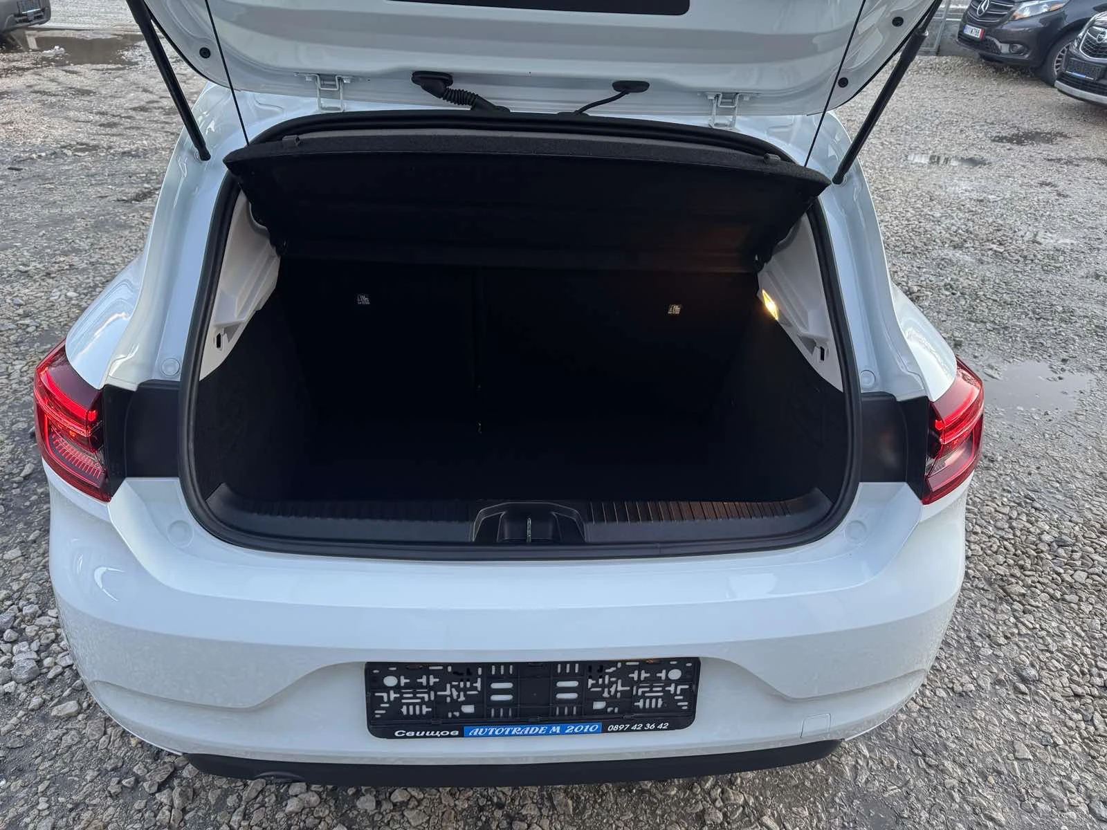 Renault Clio BENZIN* TOP* KLIMATIK* 0685151KM | Mobile.bg � ����������� 11