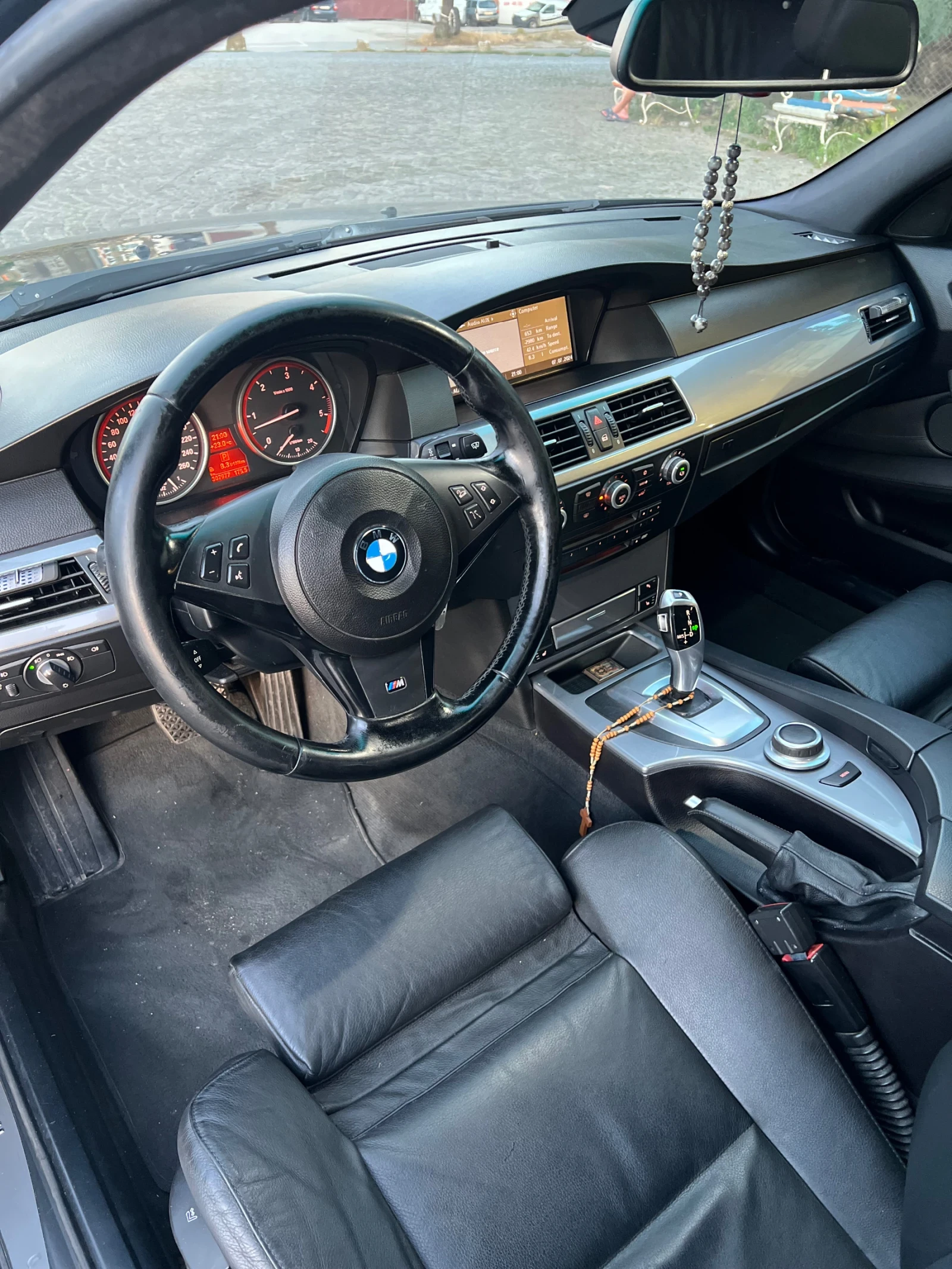 BMW 525 XD, снимка 9 - Автомобили и джипове - 53868236