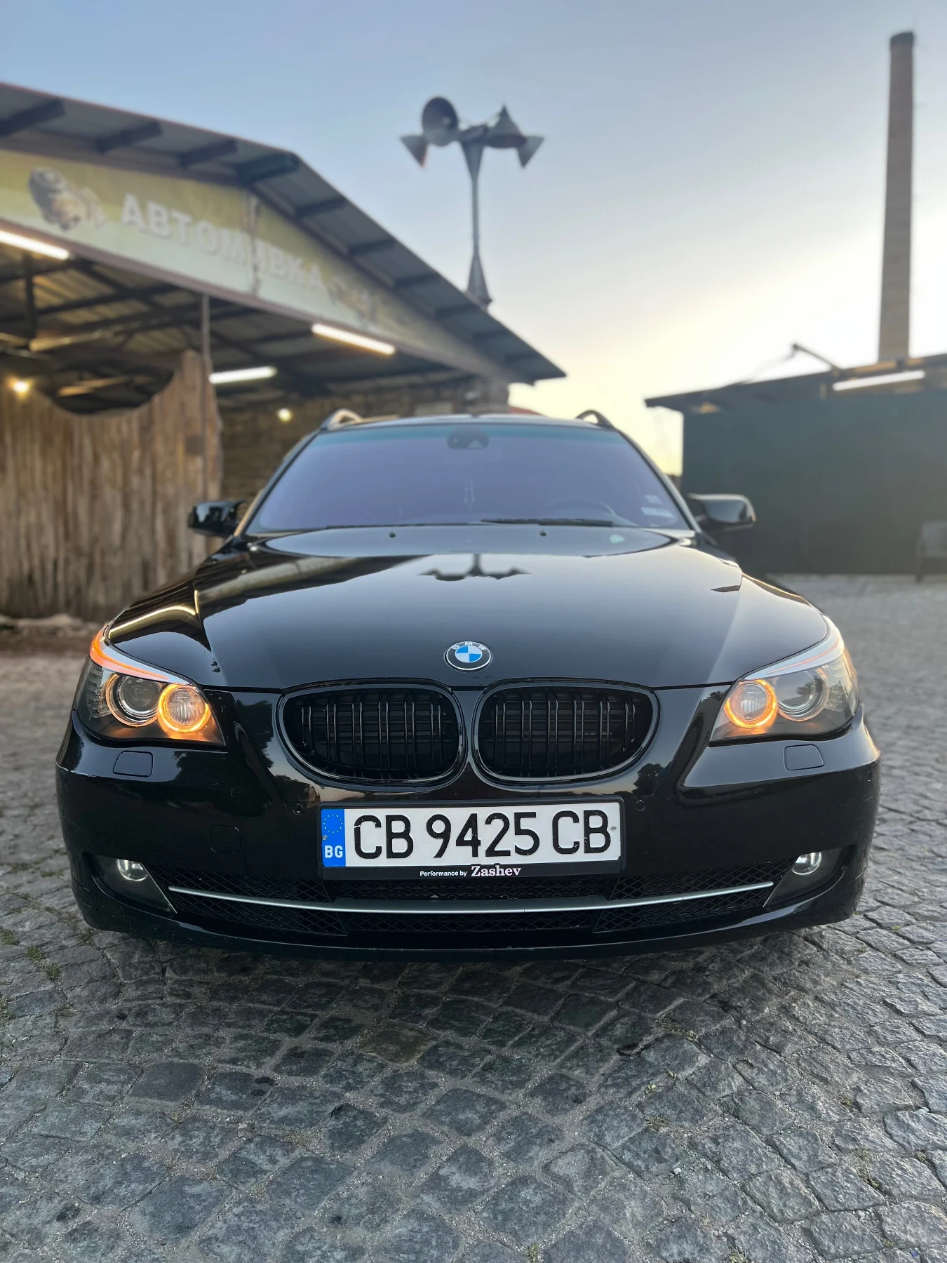 BMW 525 XD, снимка 8 - Автомобили и джипове - 53868236