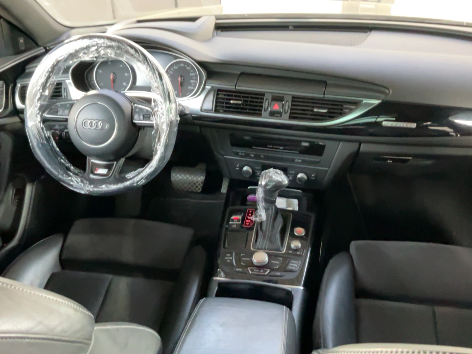 Audi A6 ОЧАКВАН ВНОС Bi-TDI 313кс 8ZF FULL-LED ROTOR ПАНО, снимка 12 - Автомобили и джипове - 54037658