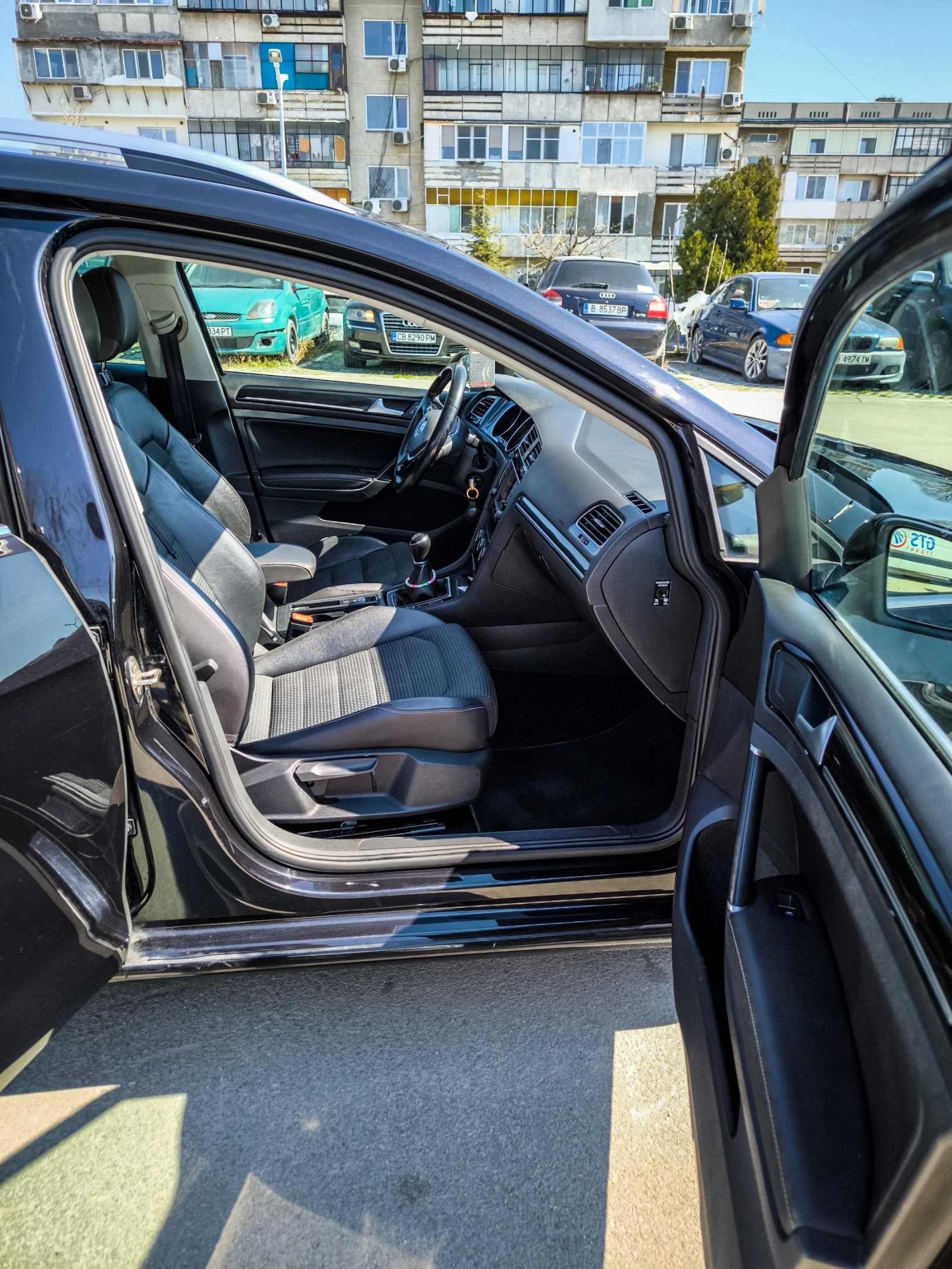 VW Golf, снимка 12 - Автомобили и джипове - 54137206