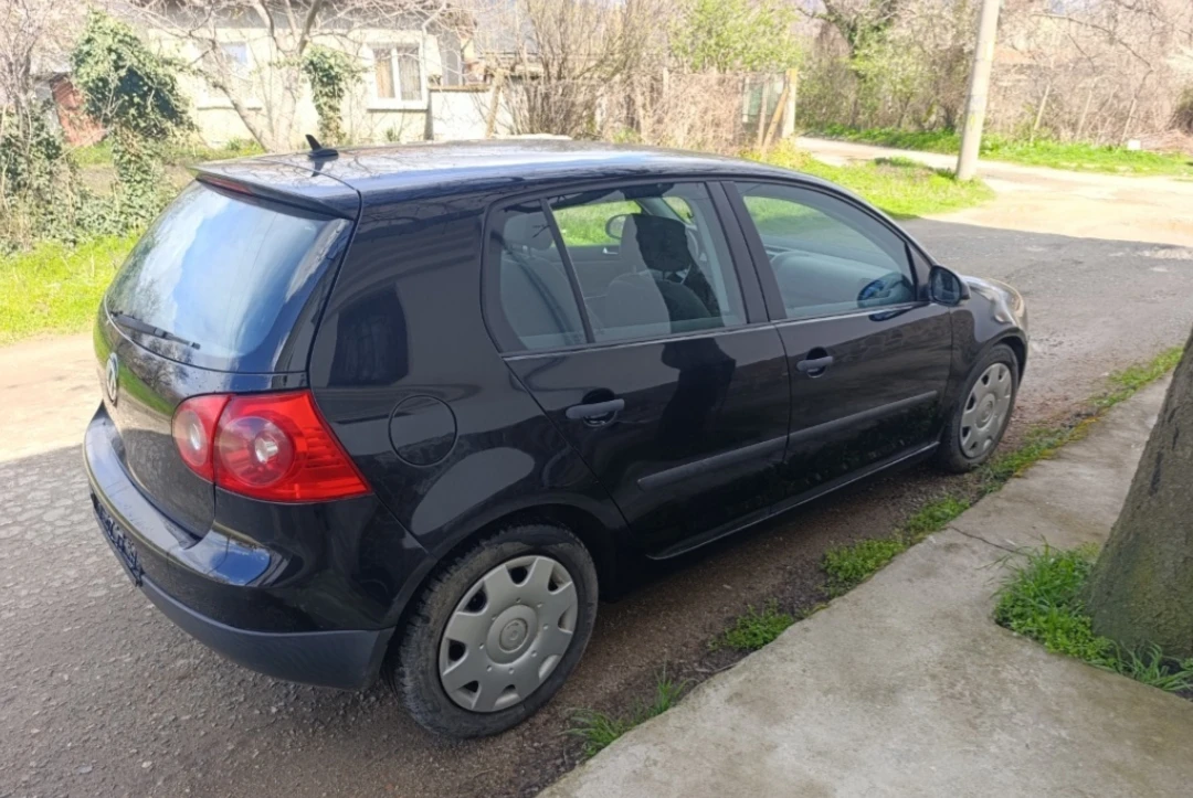 VW Golf 1.9tdi klima, снимка 2 - Автомобили и джипове - 54455349