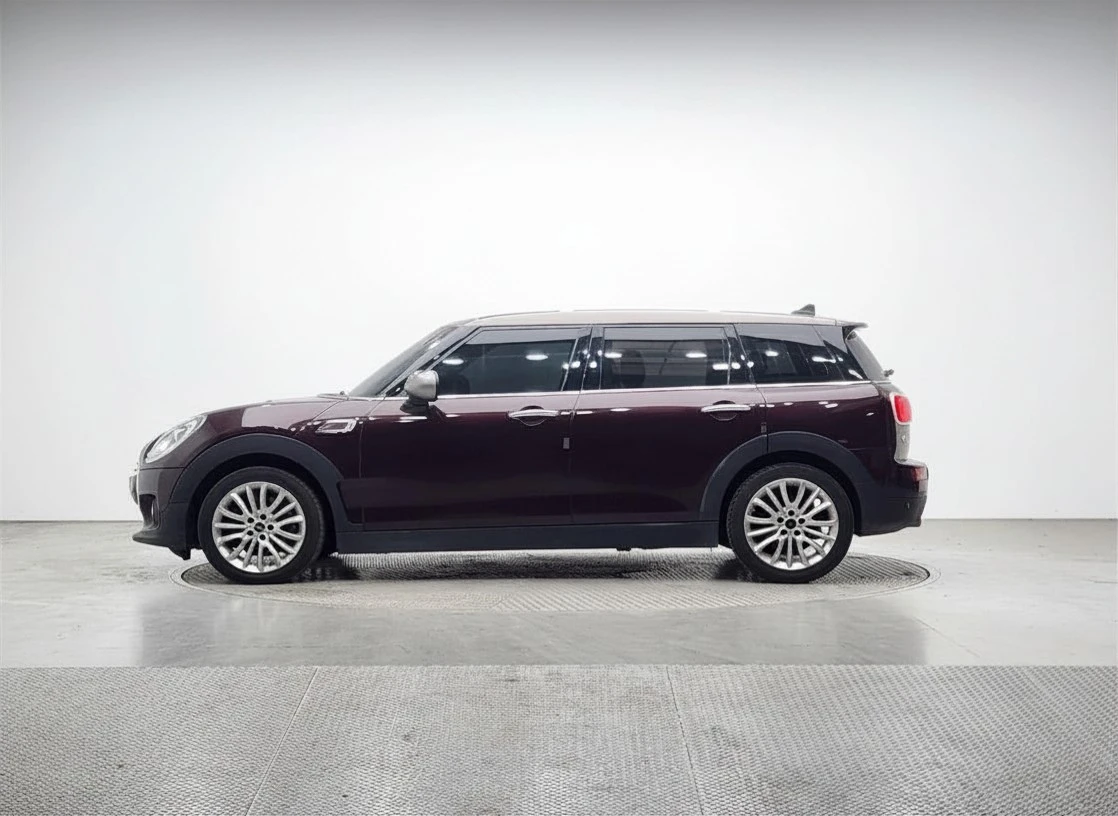 Mini Clubman 2.0D| 2016| АВТОМАТ| ПАНОРАМА| КОЖА| ВНОС КОРЕЯ, снимка 6 - Автомобили и джипове - 54416799
