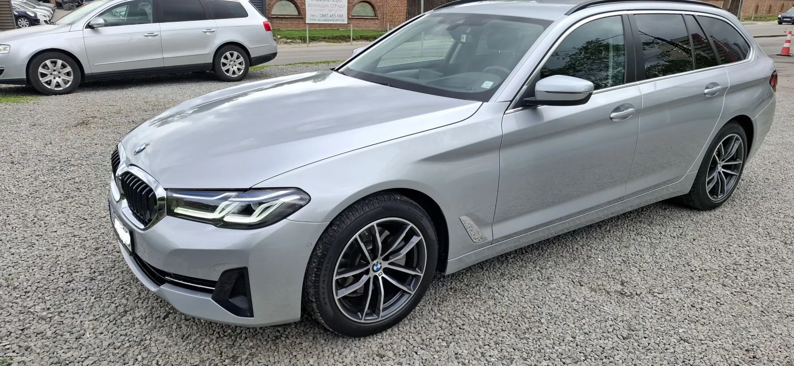 BMW 520 Mild hybrid, снимка 13 - Автомобили и джипове - 54502736