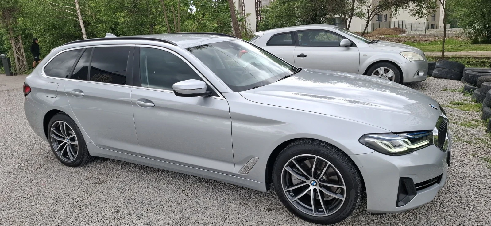 BMW 520 Mild hybrid, снимка 3 - Автомобили и джипове - 54502736