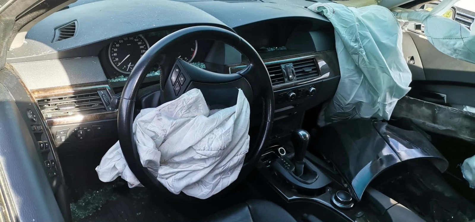 BMW 530 3.0, снимка 6 - Автомобили и джипове - 54559739