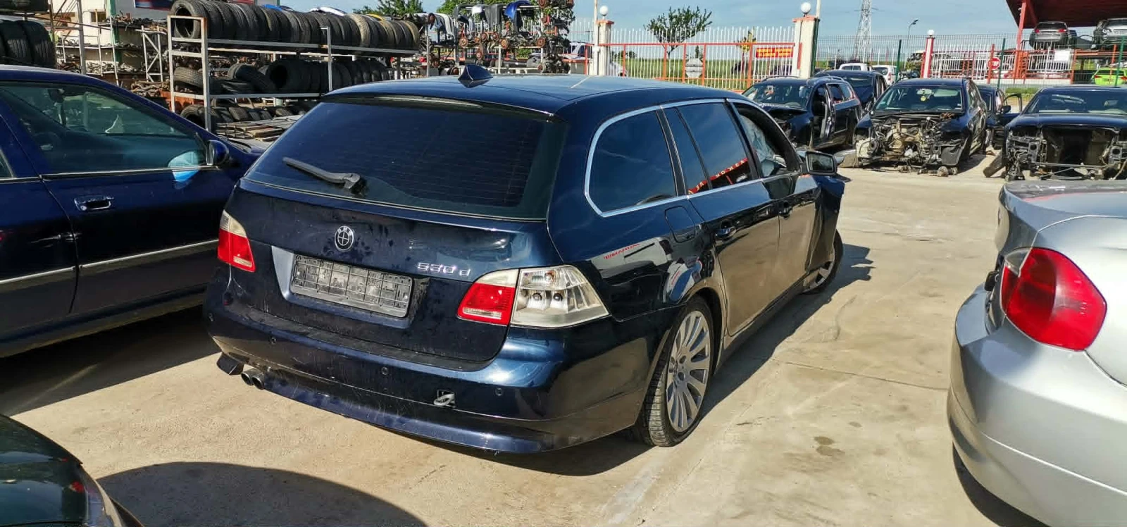 BMW 530 3.0, снимка 2 - Автомобили и джипове - 54559739