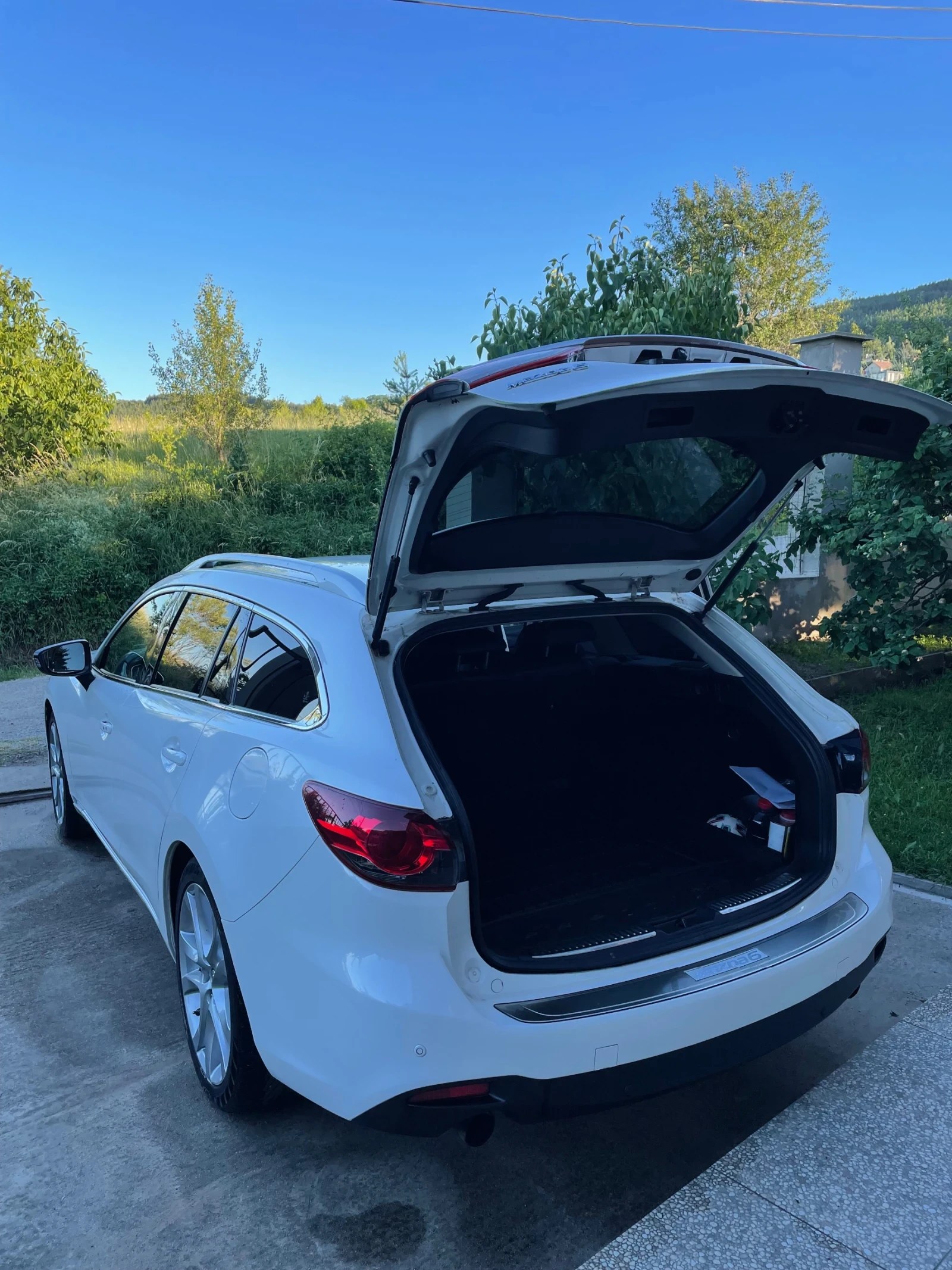 Mazda 6, снимка 11 - Автомобили и джипове - 54604123