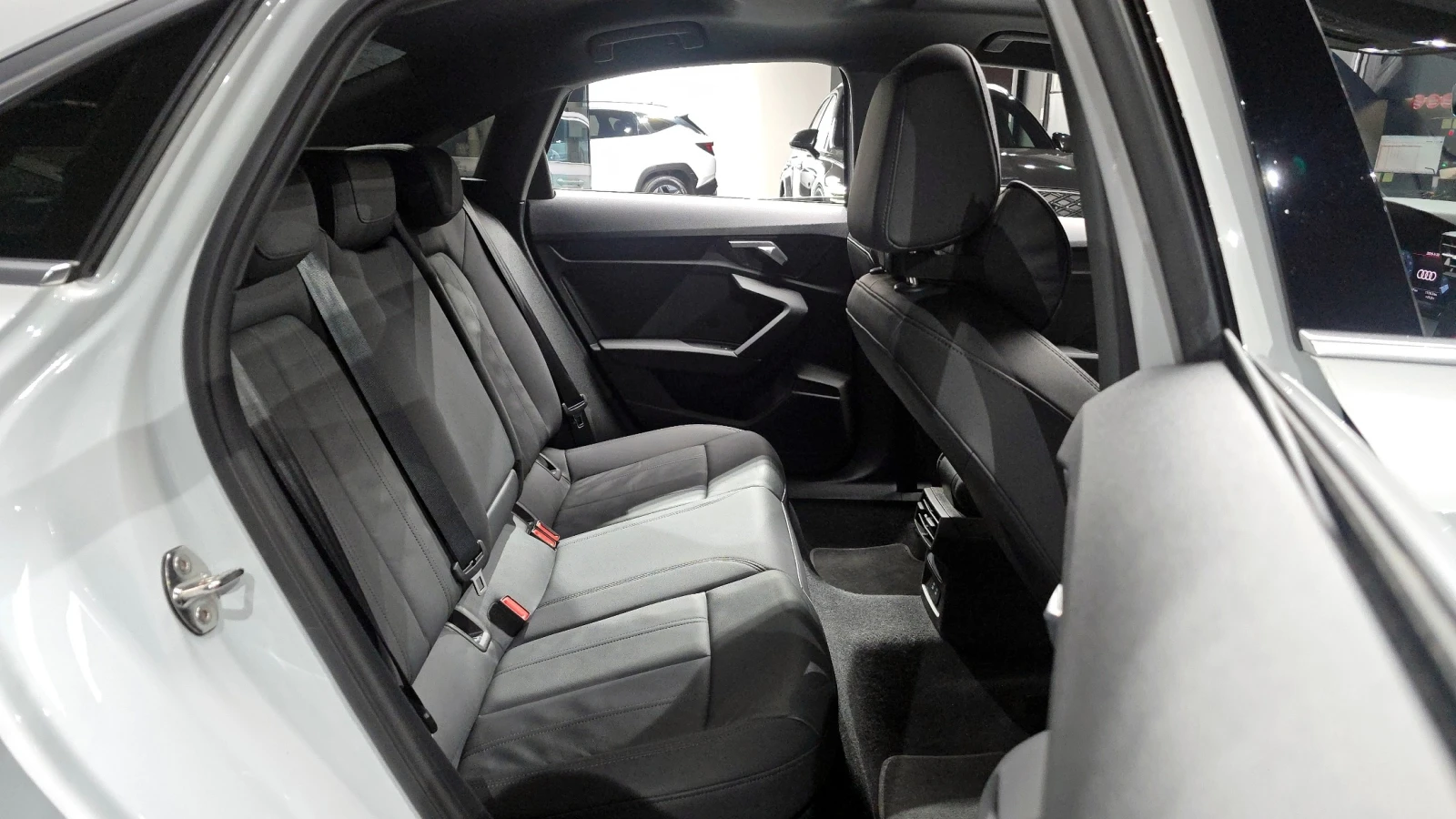 Audi A3 40 TFSI, снимка 12 - Автомобили и джипове - 55538758