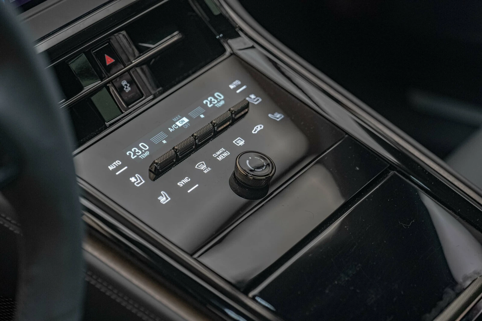 Porsche Panamera Turbo E-Hyb/PDLS+ /PDK/Active Ride/Burm/Beifahrer-, снимка 9 - Автомобили и джипове - 55642807
