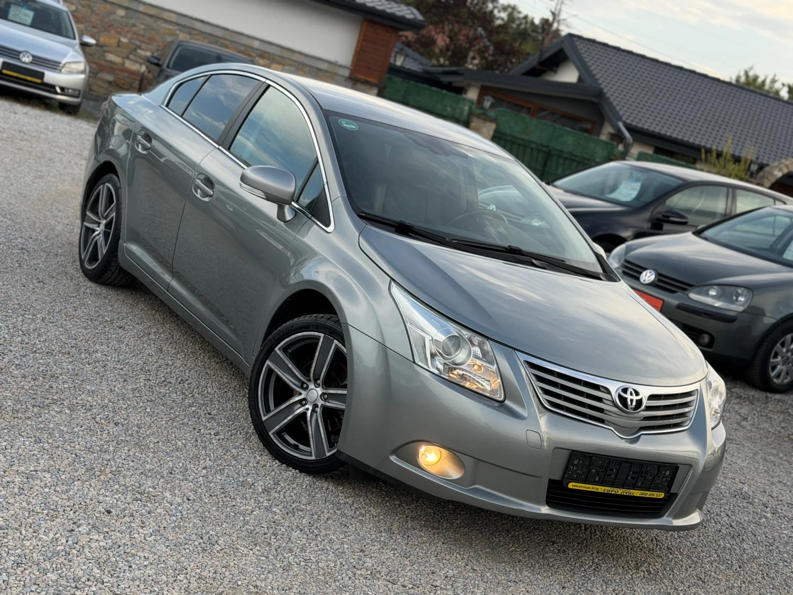 Toyota Avensis 2.0D-4D 126кс 6ск НАВИ КОЖА ПОДГРЕВ