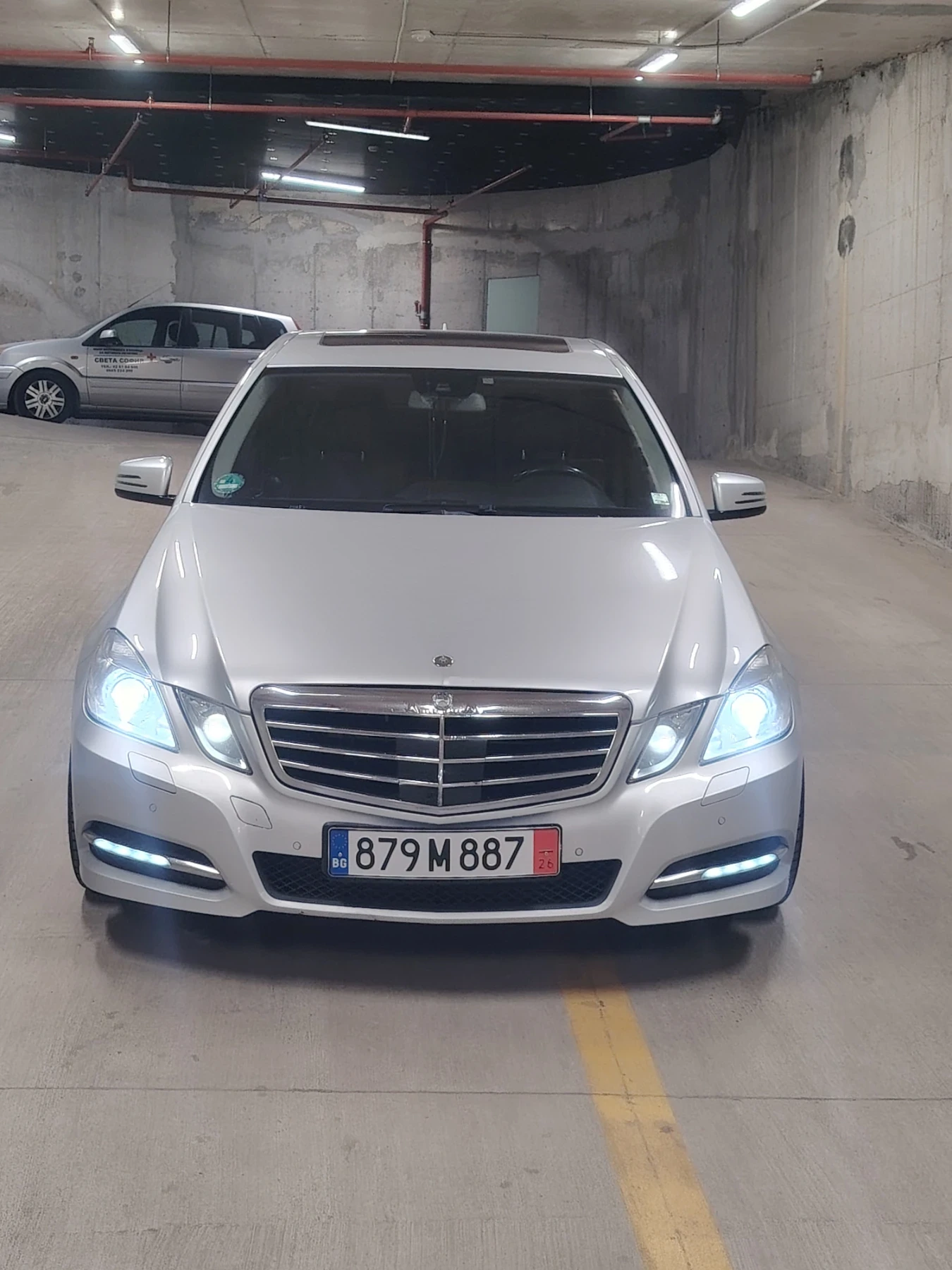 Mercedes-Benz E 350, снимка 8 - Автомобили и джипове - 56578367