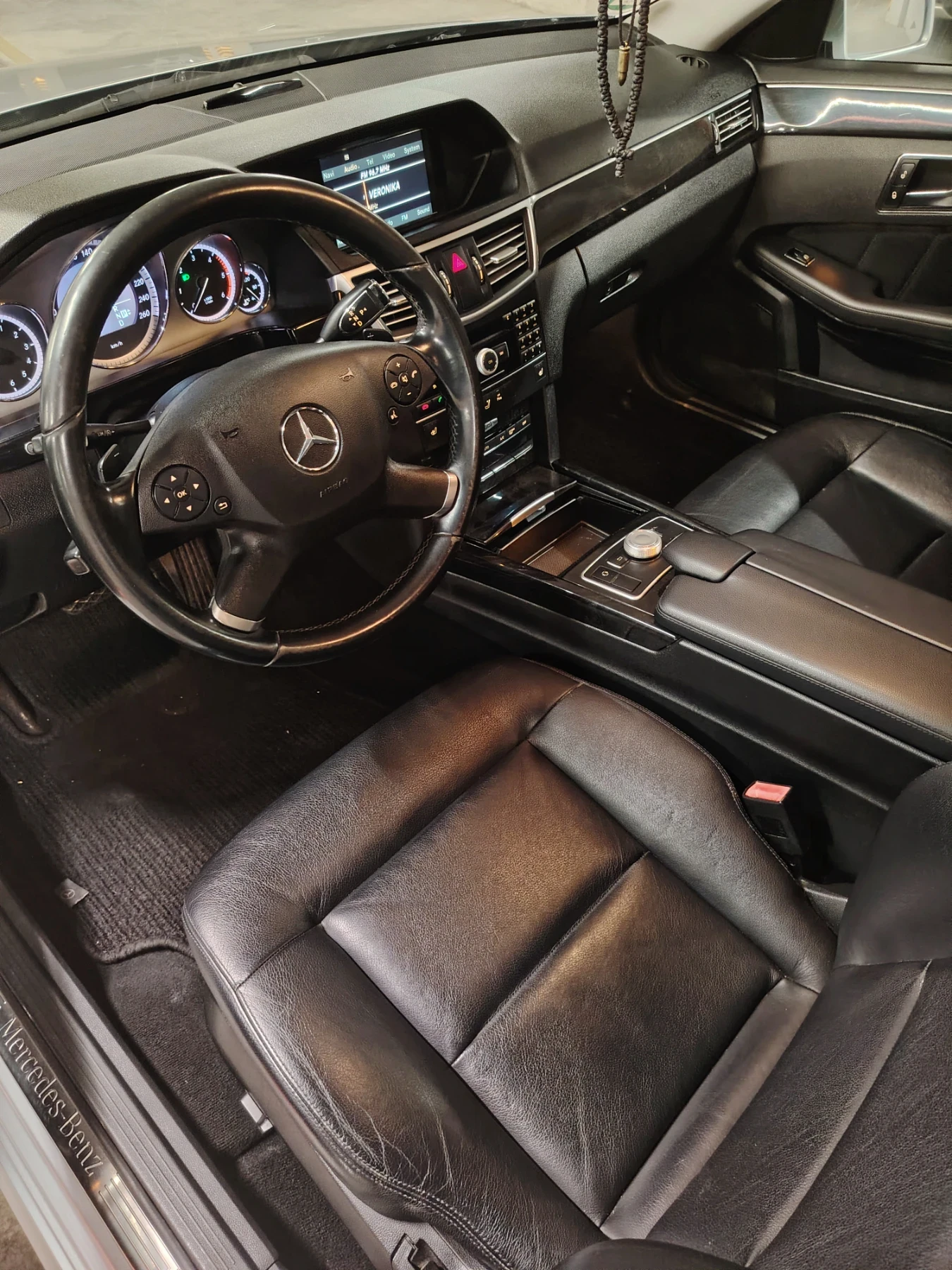 Mercedes-Benz E 350, снимка 6 - Автомобили и джипове - 56578367