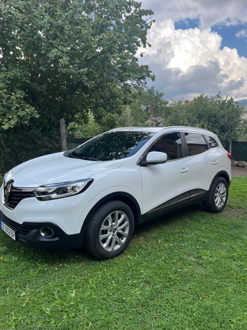 Renault Kadjar, снимка 2 - Автомобили и джипове - 47301786