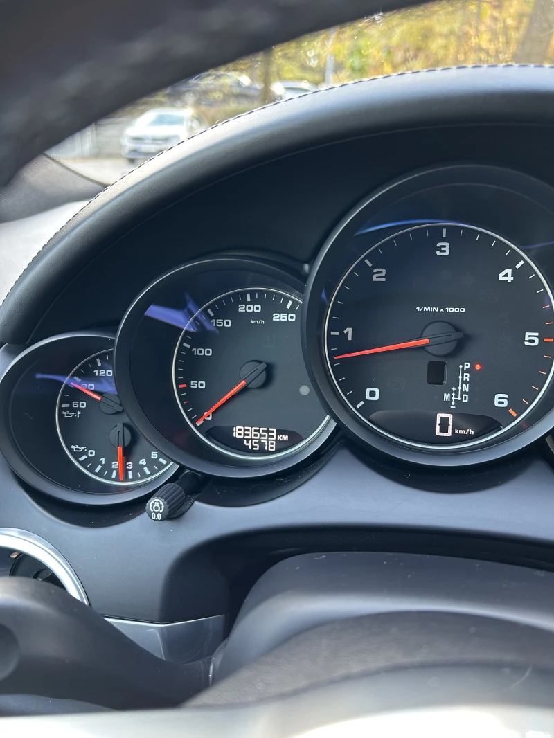 Porsche Cayenne Първи собственик!, снимка 10 - Автомобили и джипове - 52389262