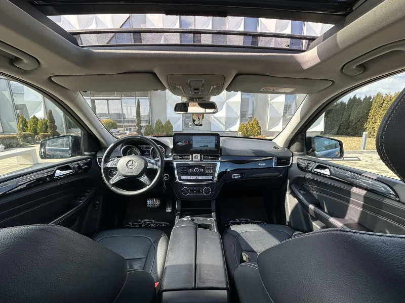Mercedes-Benz ML 350 AMG * Bluetec* Панорама* Ел. багажник* Камера, снимка 7 - Автомобили и джипове - 53220492