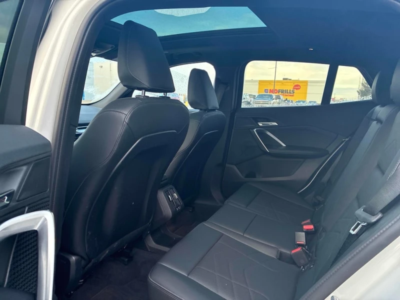 BMW X2 xDrive28i * CARFAX * ПАНОРАМА* ПОДГРЕВИ, снимка 12 - Автомобили и джипове - 53361453