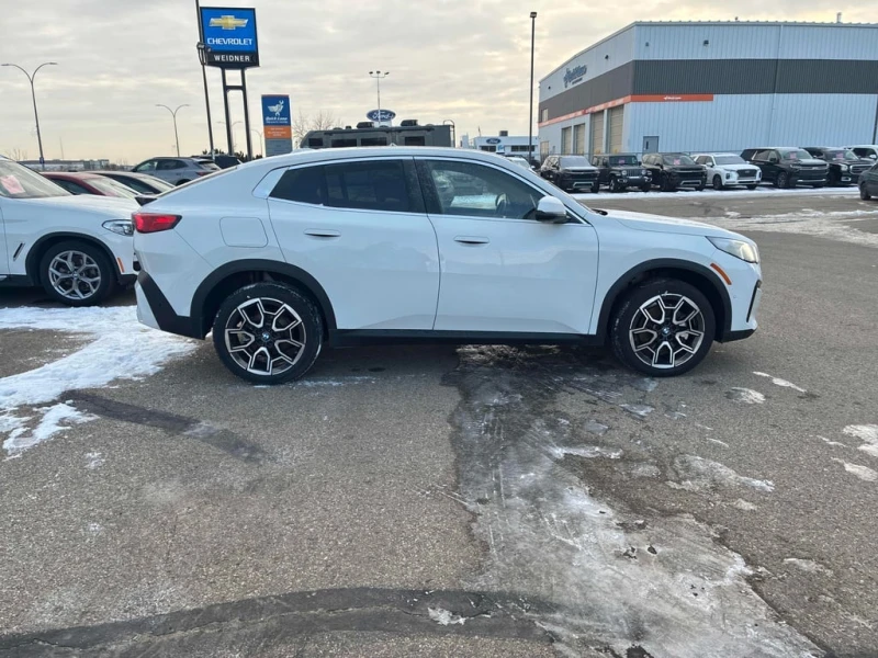 BMW X2 xDrive28i * CARFAX * ПАНОРАМА* ПОДГРЕВИ, снимка 4 - Автомобили и джипове - 53361453