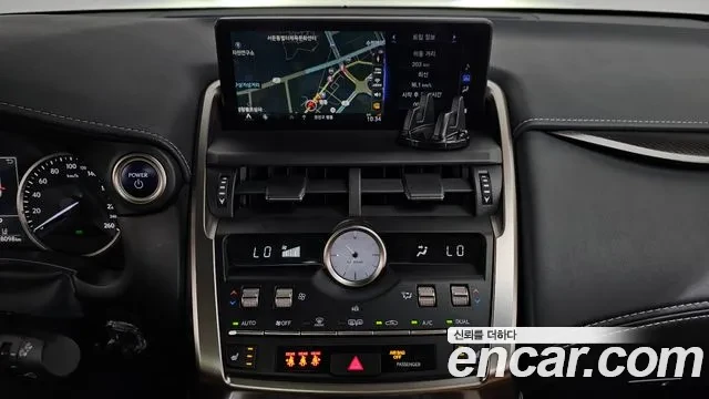Lexus NX 300h supreme, снимка 10 - Автомобили и джипове - 54848620