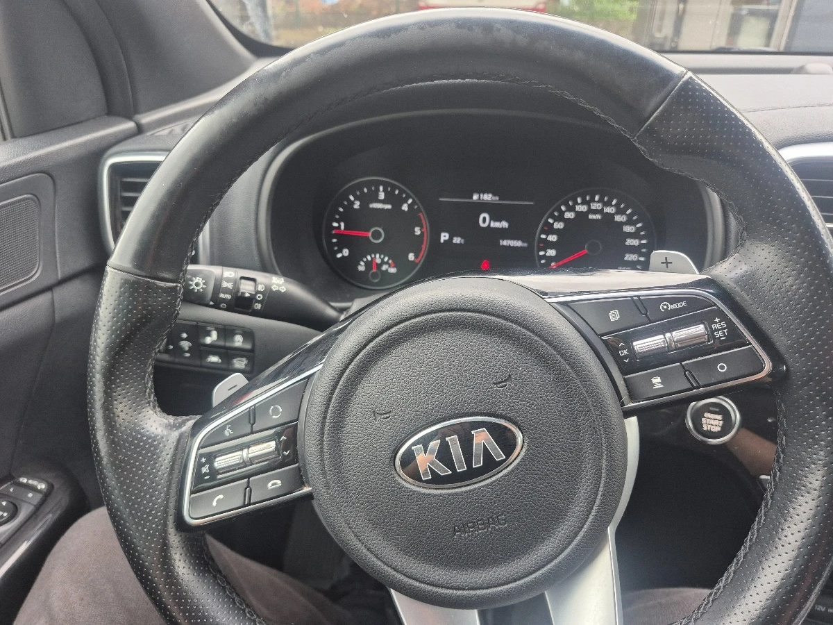 Kia Sportage 2.0 CRDi /4x4 /GT Line/MHEV/ AT - изображение 7