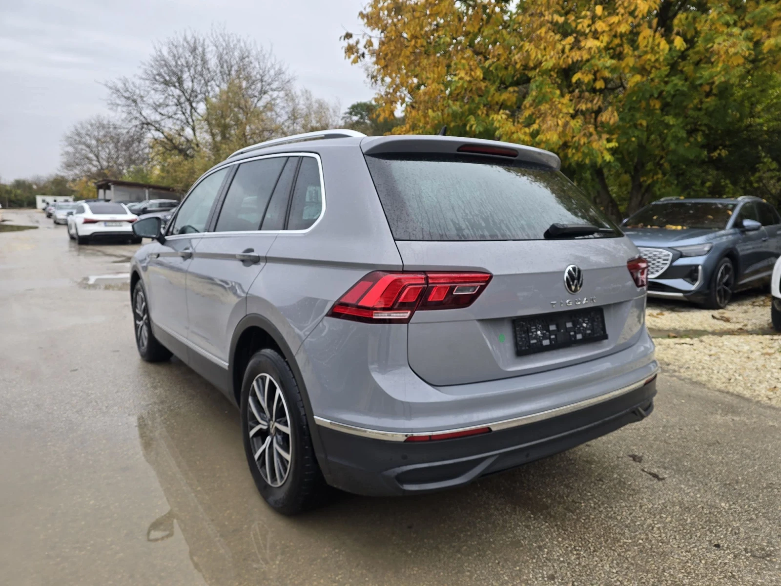 VW Tiguan 2.0TDI Топ състояние - изображение 3