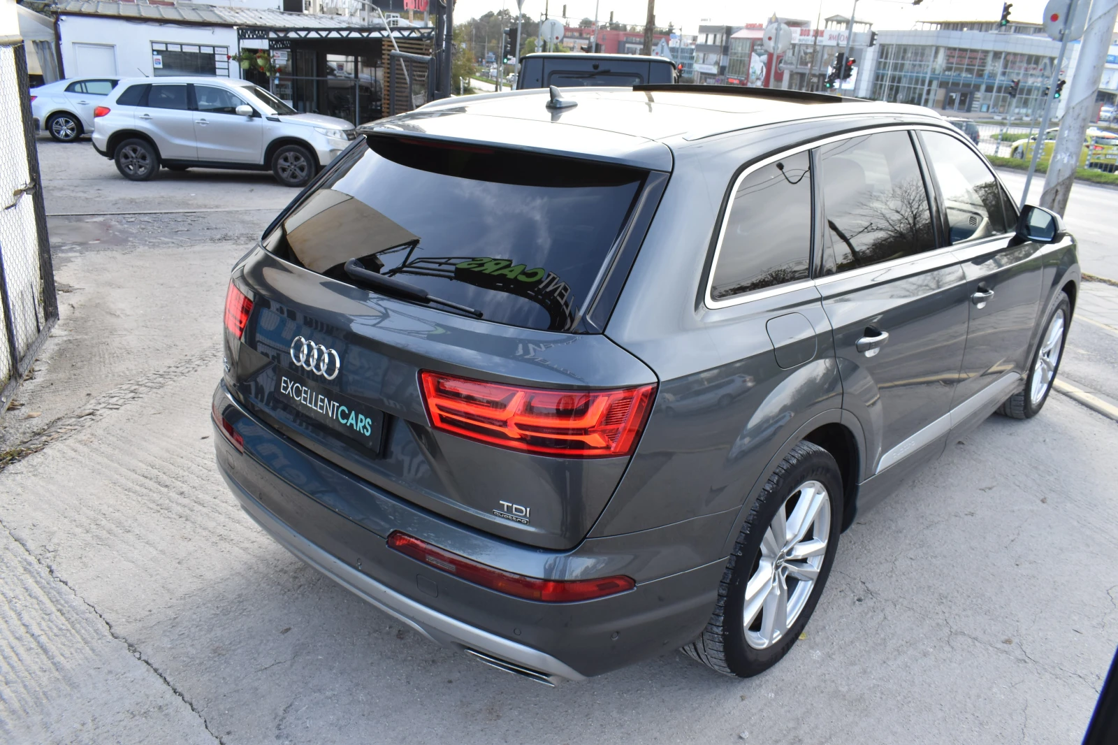 Audi Q7 3.0TDI* S-LINE* MATRIX* DISSTRONIC* PANORAMA - изображение 4