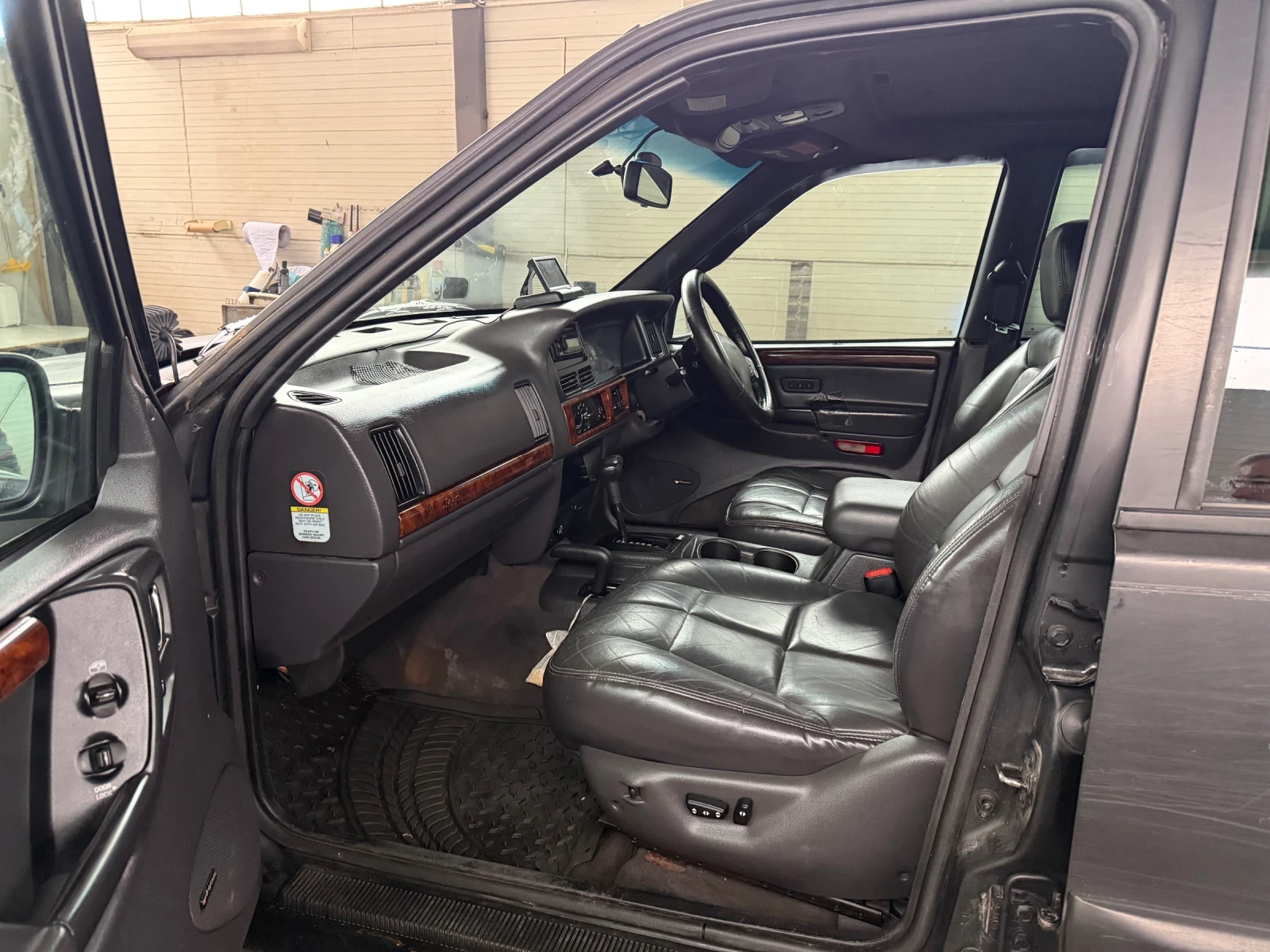 Jeep Grand cherokee 4.0 ГаЗ - изображение 8