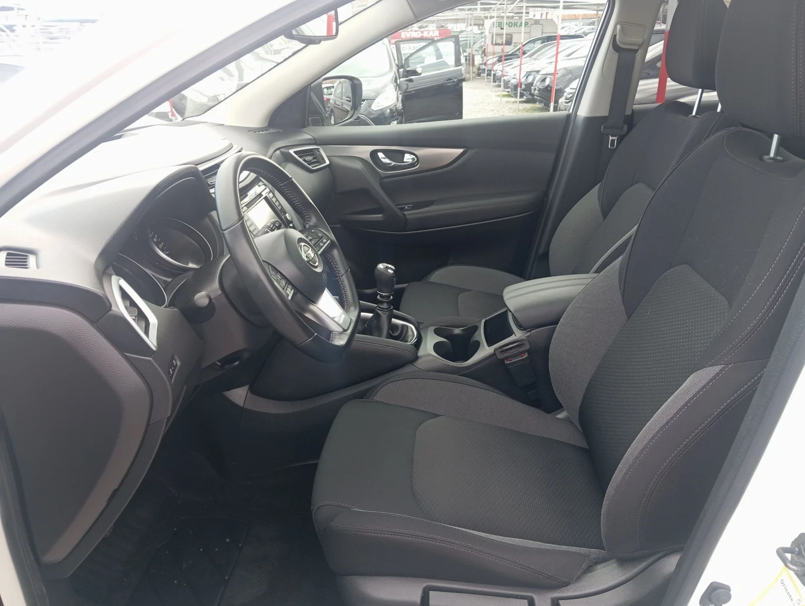 Nissan Qashqai 1.3 ������ | Mobile.bg � ����������� 9