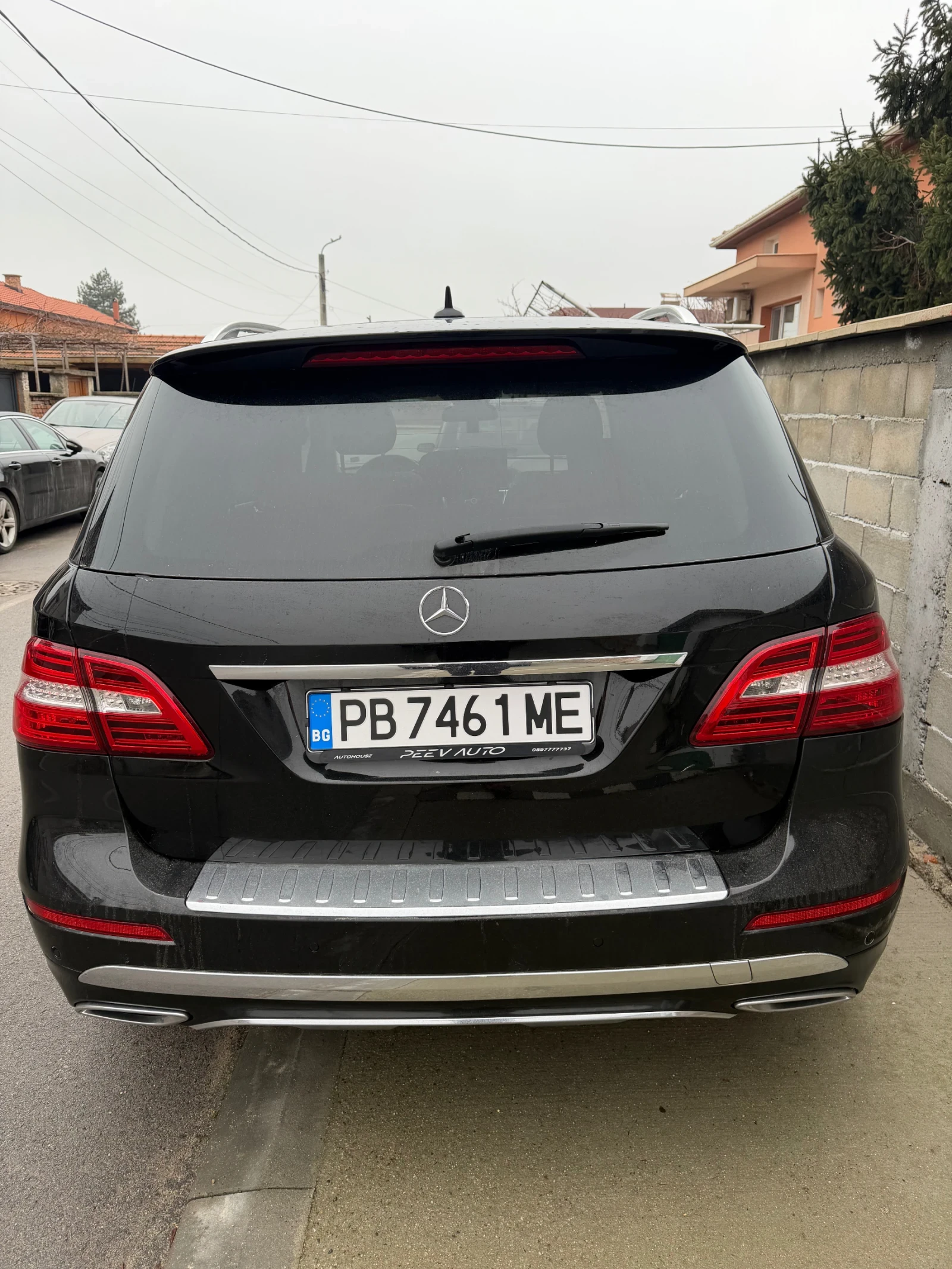 Mercedes-Benz ML 350 AMG * Bluetec* Панорама* Ел. багажник* Камера - изображение 2