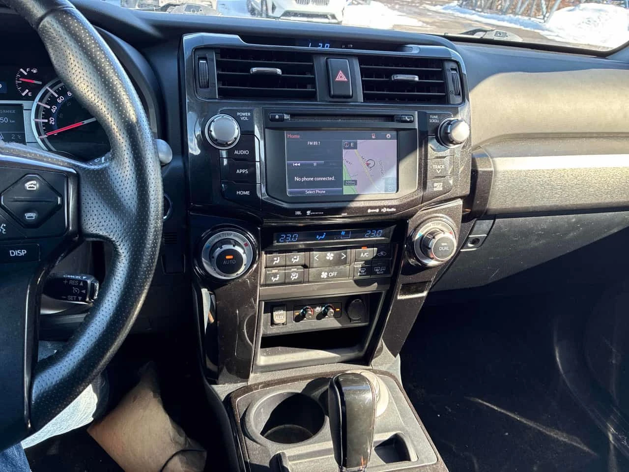 Toyota 4runner * 4WD * CARFAX * ПАНОРАМА * KEYLESS * ПОДГРЕВИ *  - изображение 9