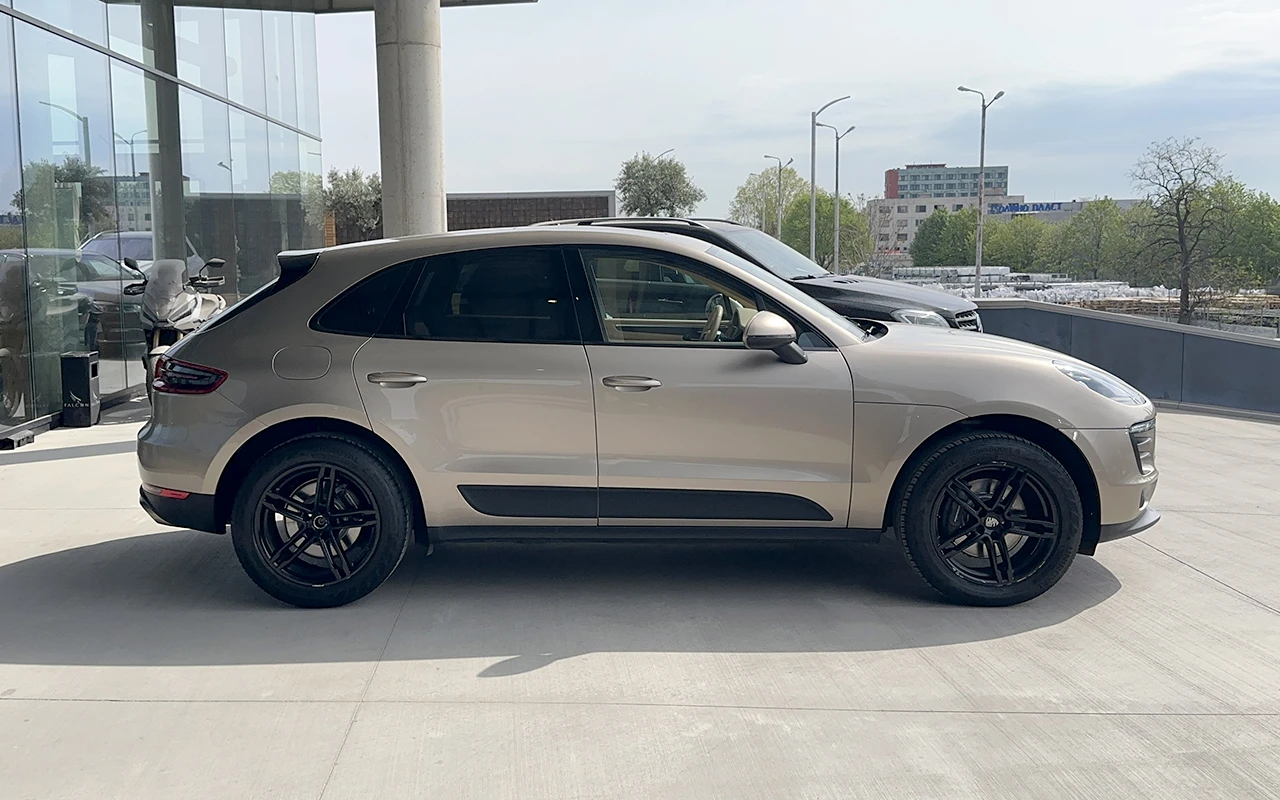 Porsche Macan, снимка 3 - Автомобили и джипове - 54329989
