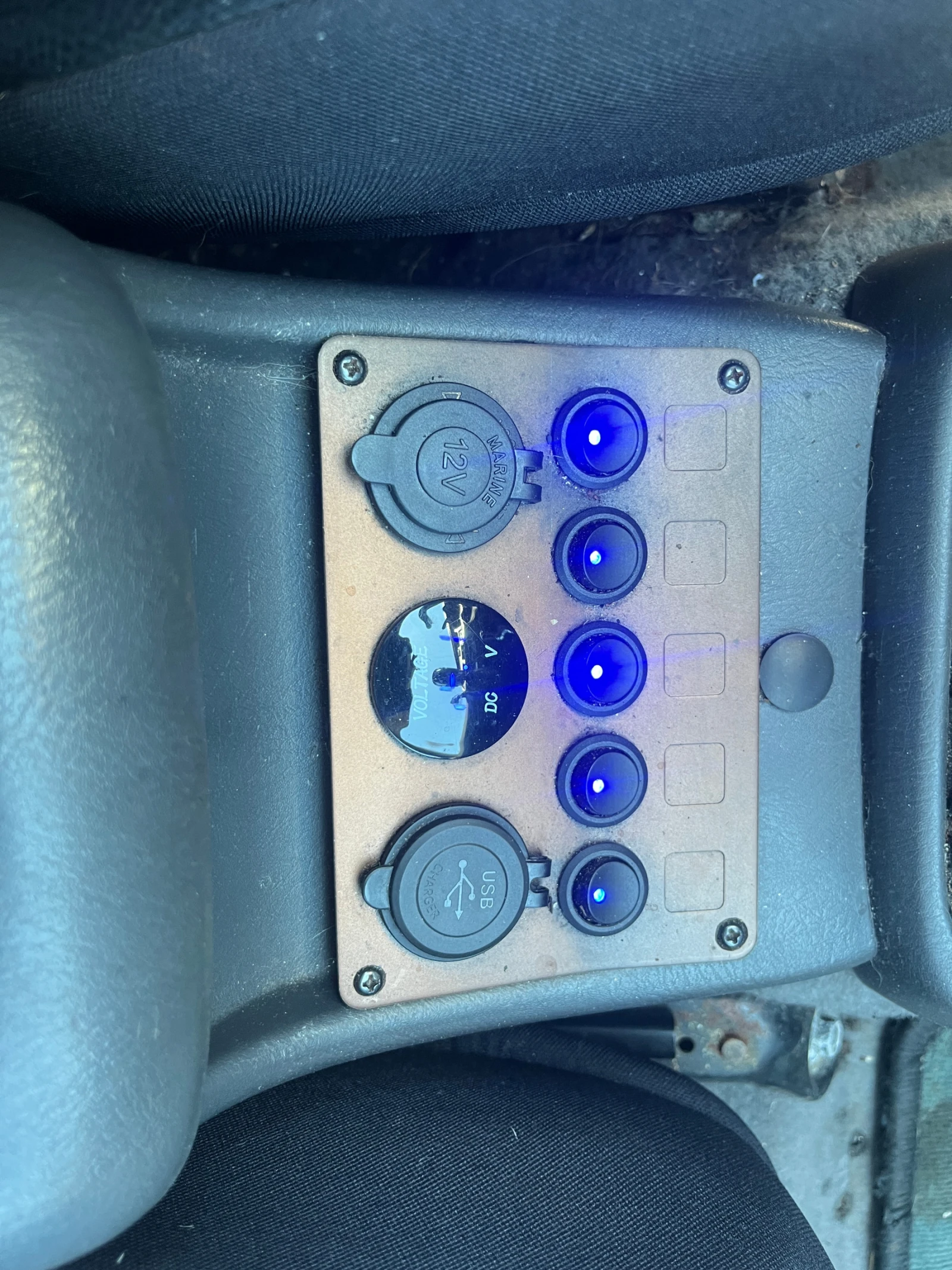 Ford Ranger 2.5 ДИЗЕЛ 4Х4, снимка 12 - Автомобили и джипове - 54440653