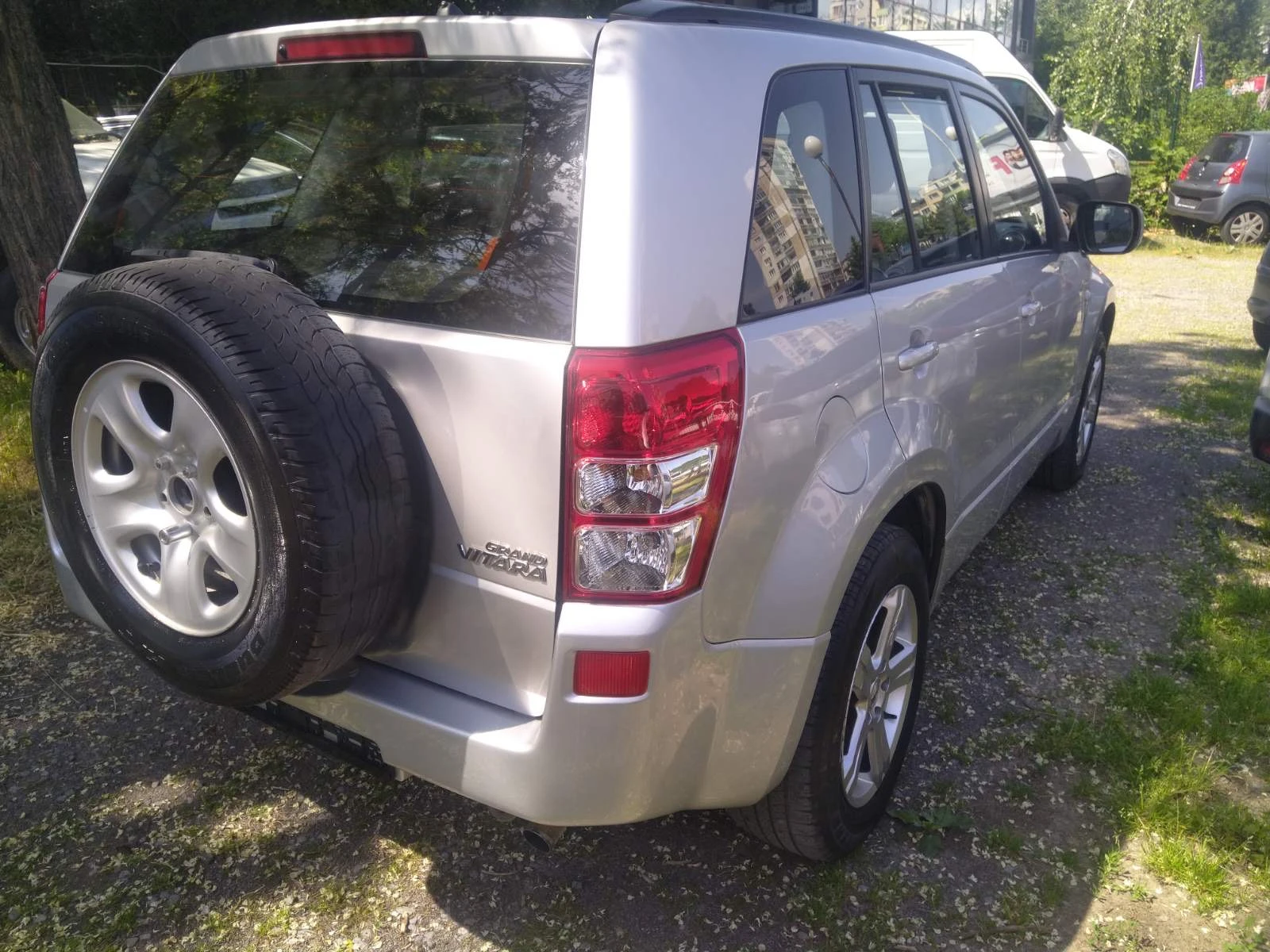 Suzuki Vitara 1.9, снимка 4 - Автомобили и джипове - 54715198